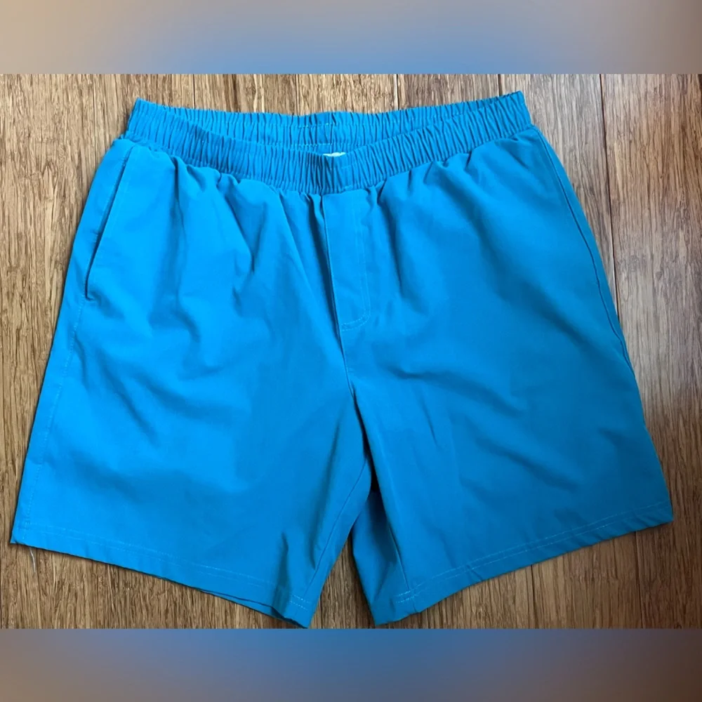 Simply Southern men’s swim trunks size medium. 1400